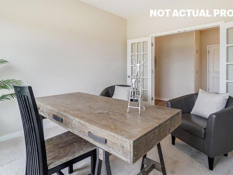 737 Maria Drive , Plain City, OH 43064 Photo 3