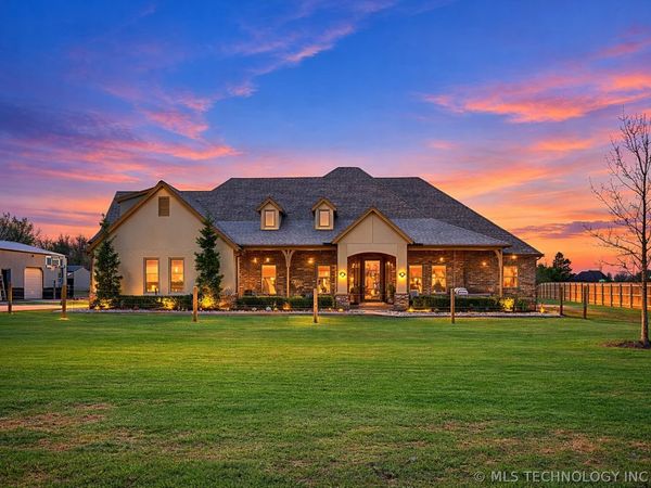 22392 E 141st Street S, Coweta, OK 74429