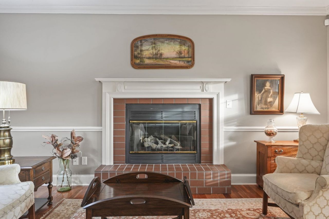 5008 N Kings Hwy. Photo 13