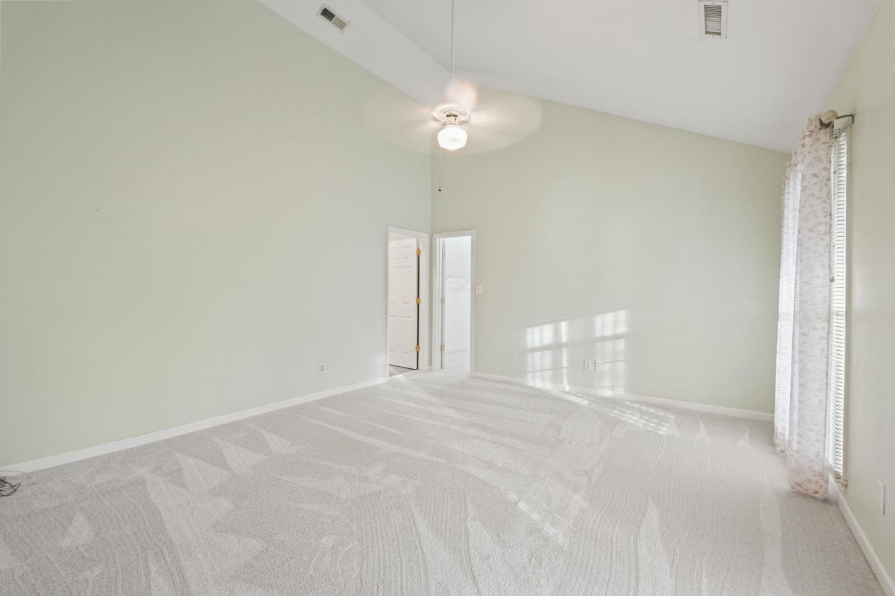 5008 N Kings Hwy. Photo 19