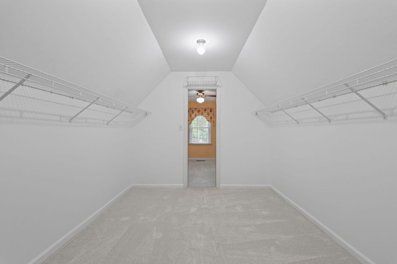 5008 N Kings Hwy. Photo 22