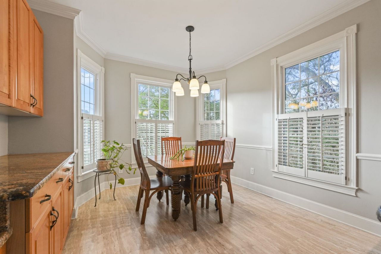 5008 N Kings Hwy. Photo 8