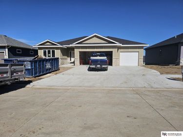 848 Dartford Lane , Lincoln, NE 68527