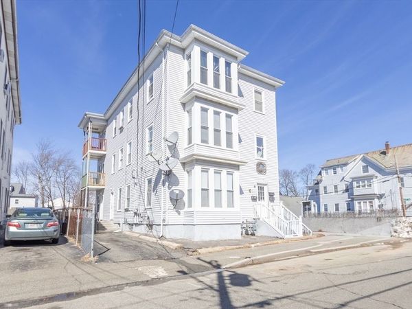 16 Hancock, Unit 3, Brockton, MA 02301