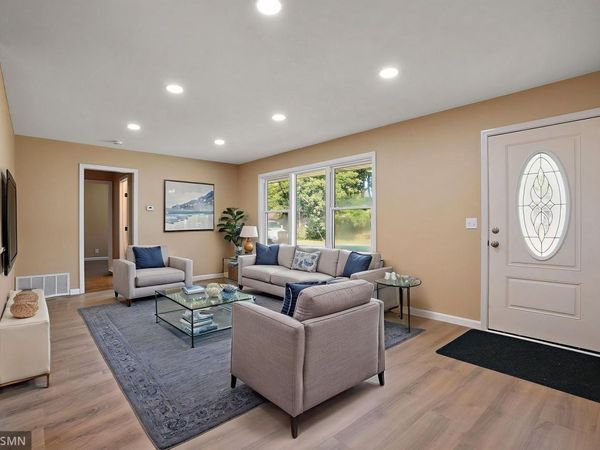 7961 59th Avenue N, New Hope, MN 55428