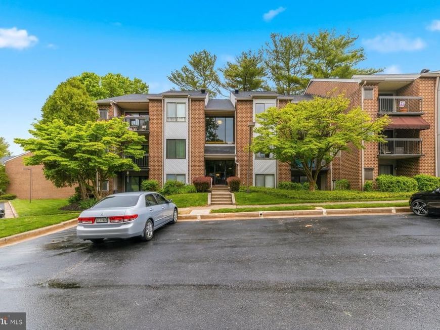 9 Mullingar, Unit 201, Lutherville Timonium, MD 21093 Main Photo