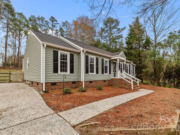 1111 Somersby Lane, Matthews, NC 28105