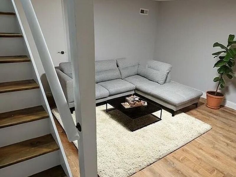 5317 Shiloh Drive , Columbus, OH 43220 Photo 12