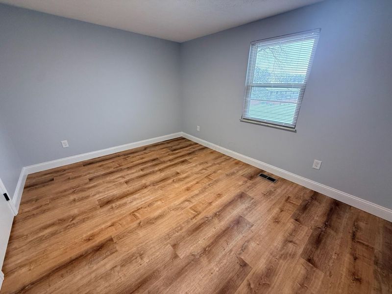 5317 Shiloh Drive , Columbus, OH 43220 Photo 9