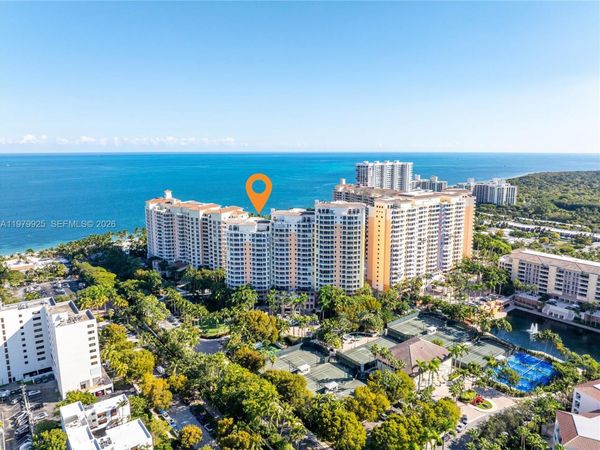 781 Crandon Blvd , Unit 804, Key Biscayne, FL 33149