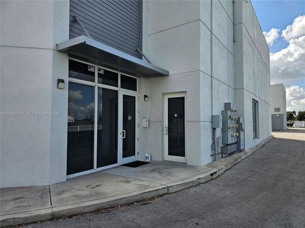 Unit 01, Hialeah Gardens, FL 33018