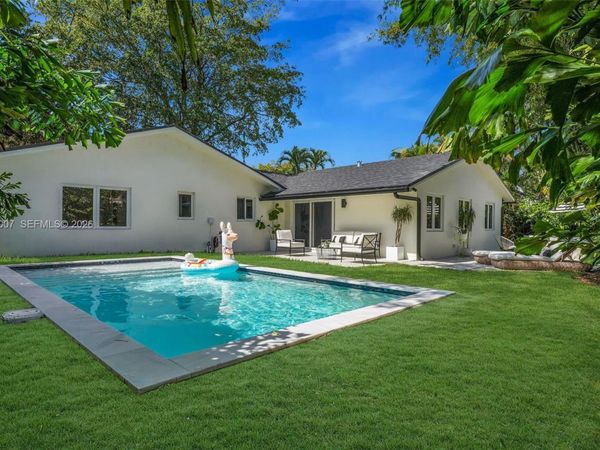 117 NE 20th St, Wilton Manors, FL 33305