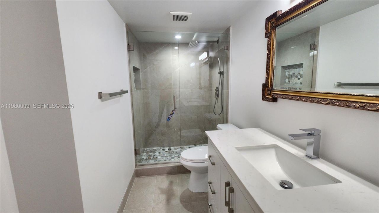 2403 Antigua Cir, Unit L2, Coconut Creek, FL 33066 Photo