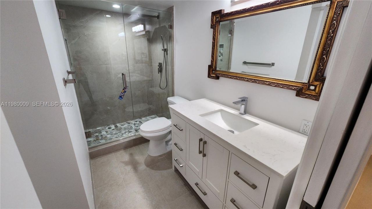 2403 Antigua Cir, Unit L2, Coconut Creek, FL 33066 Photo