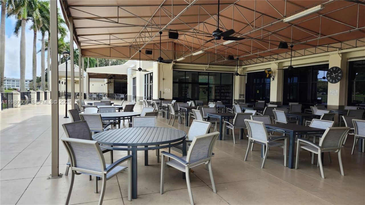 2403 Antigua Cir, Unit L2, Coconut Creek, FL 33066 Photo