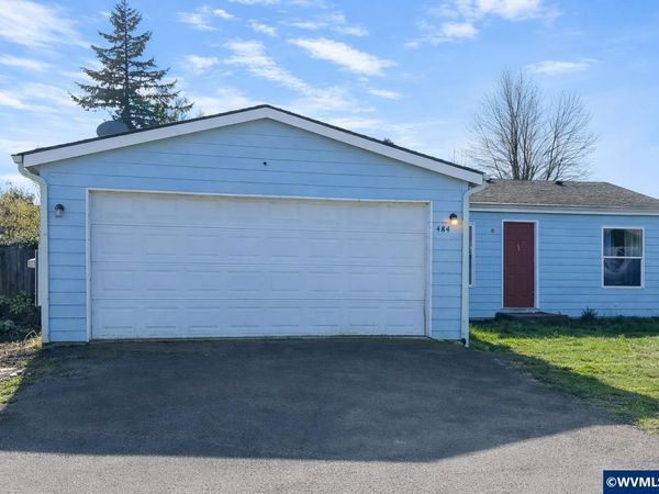 484 Bermuda Ln NE, Salem, OR 97301