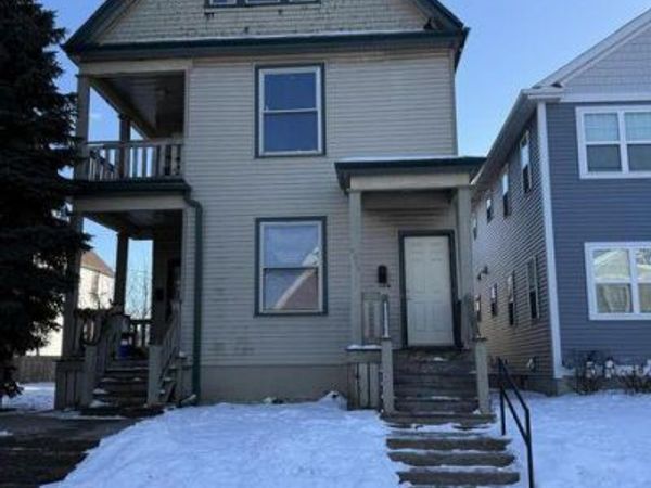 2523 W Garfield AVENUE, Unit 2525, Milwaukee, WI 53205