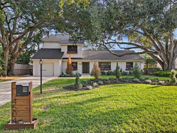 4504 W LAMB AVENUE , TAMPA, FL 33629