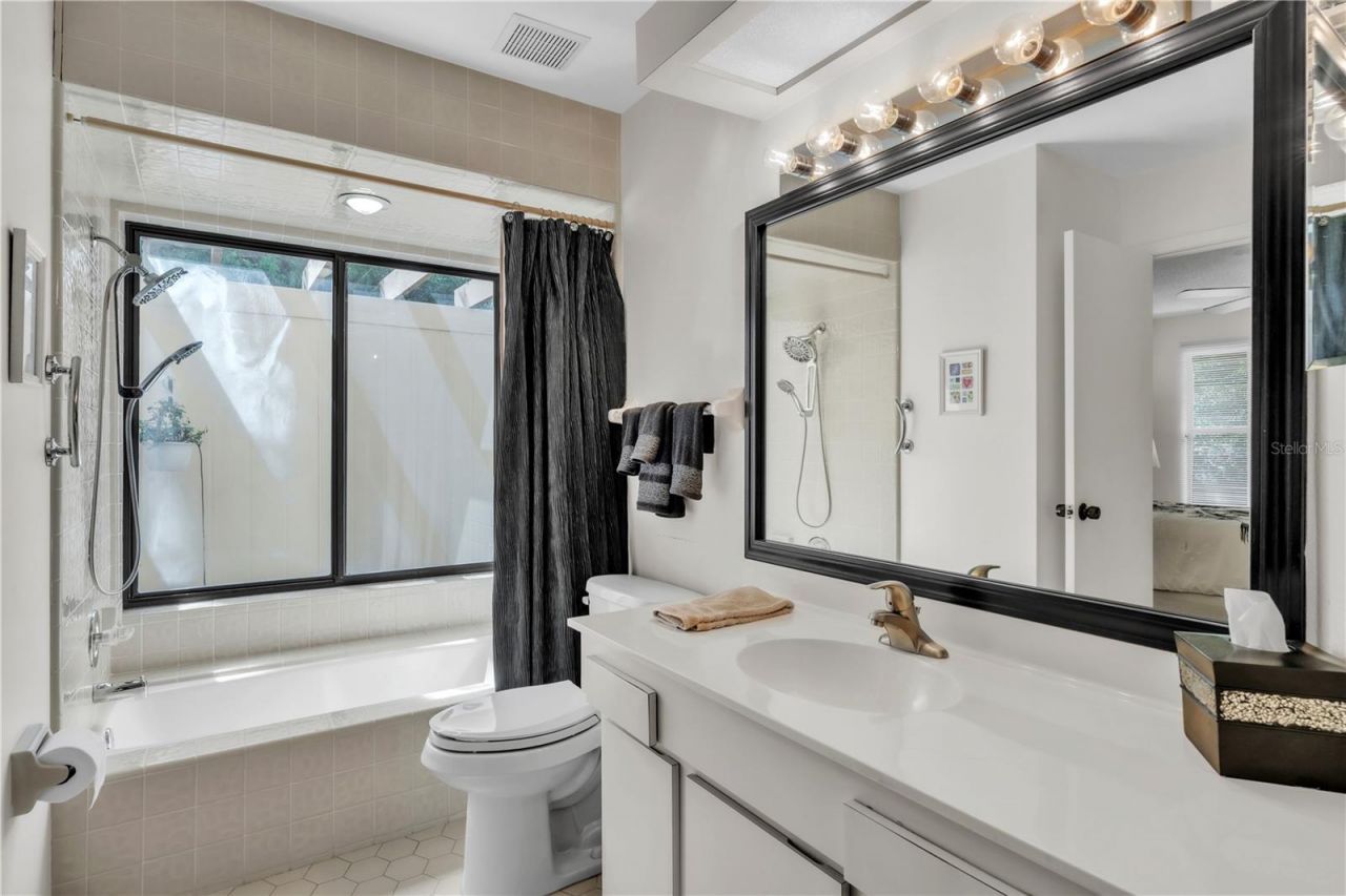 7625 4th Avenue W, Bradenton, FL 34209 Photo