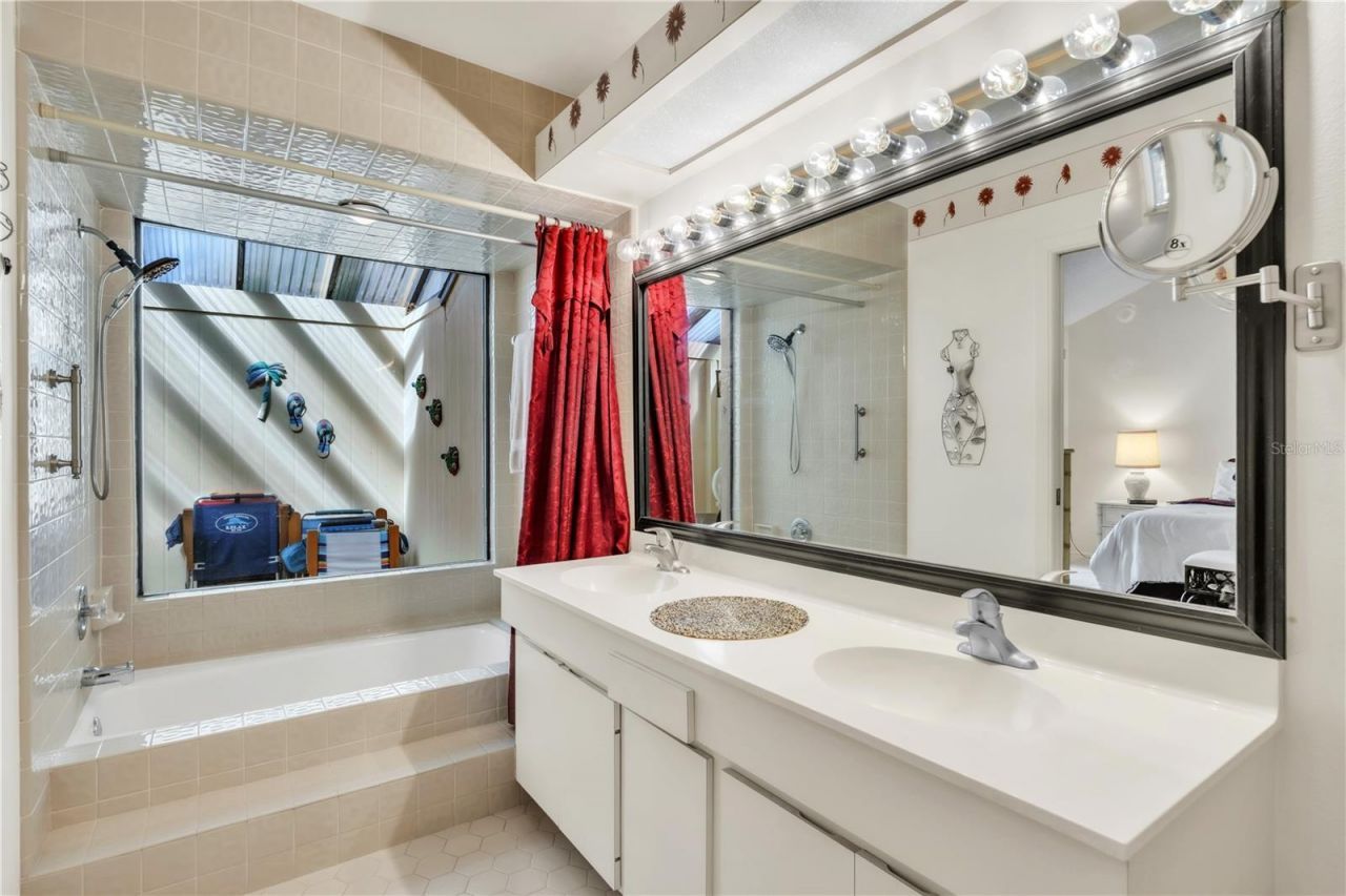 7625 4th Avenue W, Bradenton, FL 34209 Photo