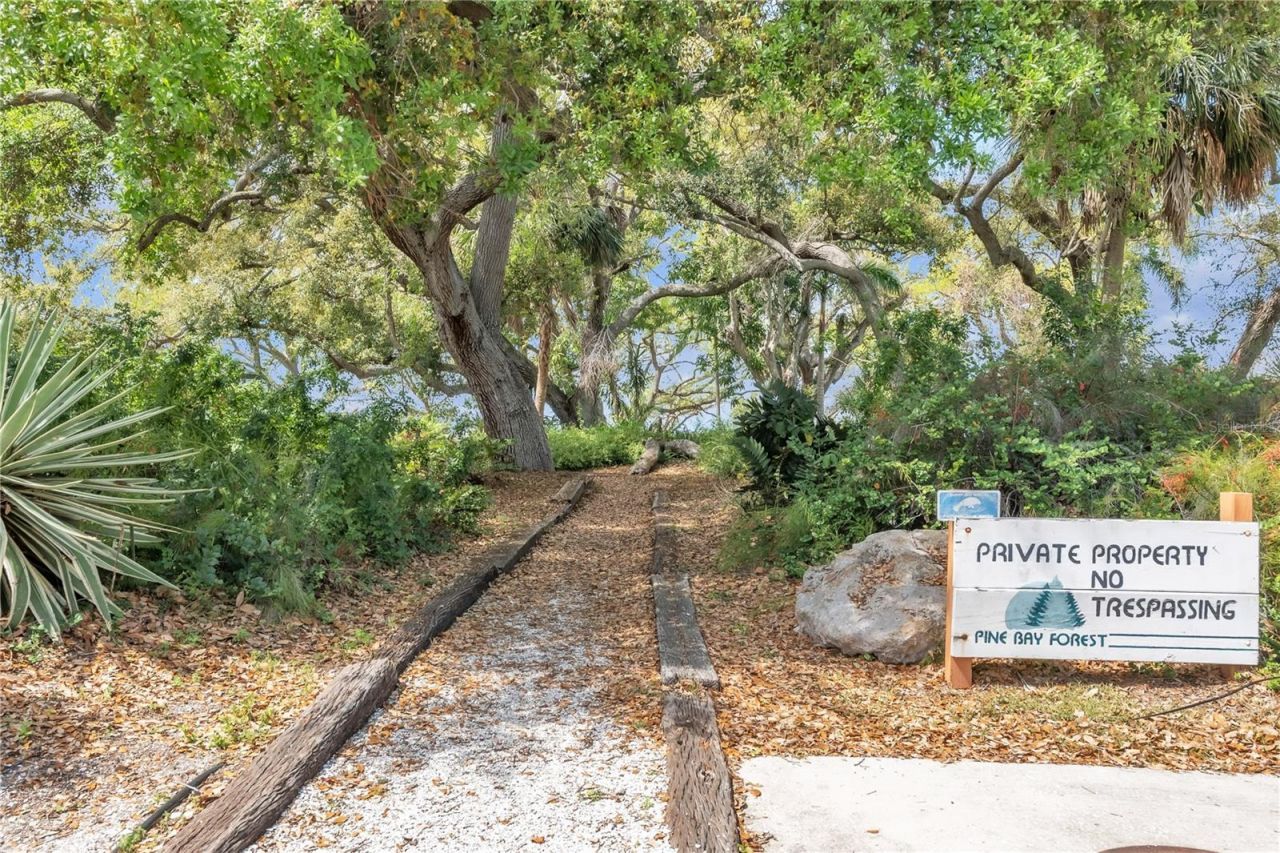 7625 4th Avenue W, Bradenton, FL 34209 Photo