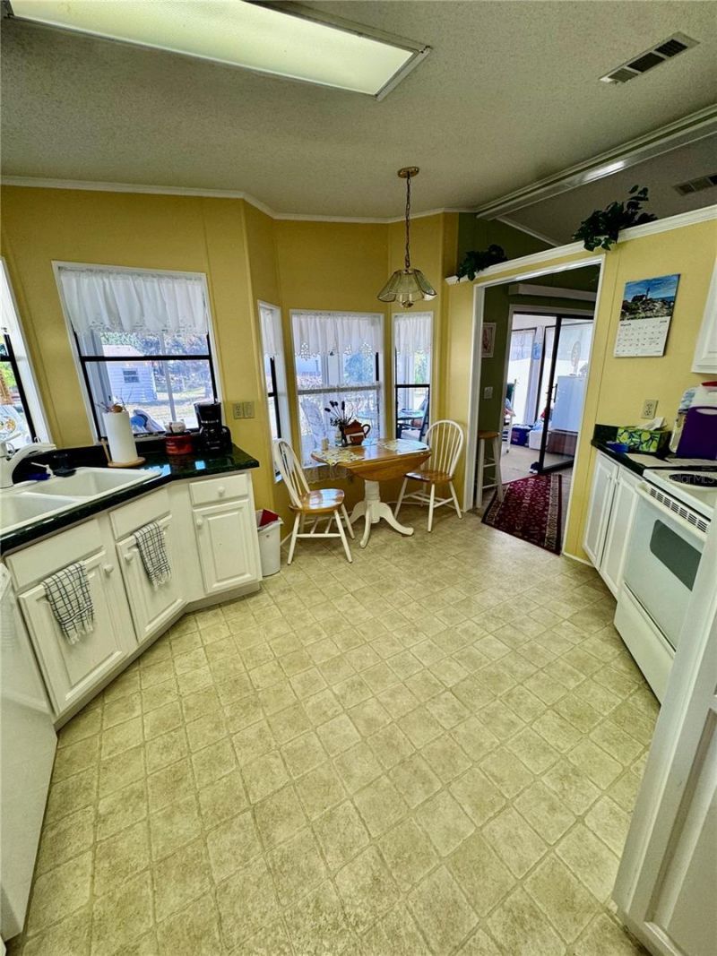 4372 Whiting Way , Edgewater, FL 32141 Photo