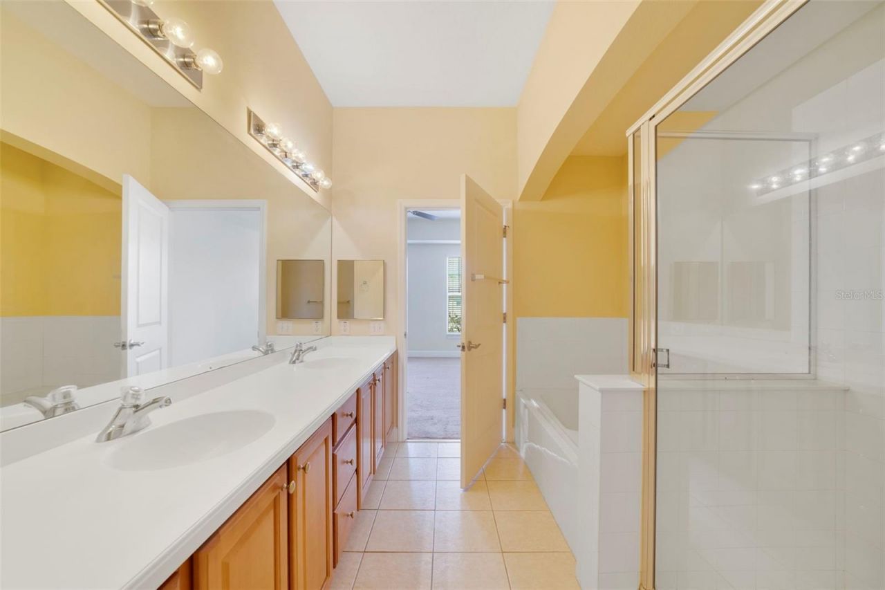 1231 Wright Circle , Unit 307, Celebration, FL 34747 Photo