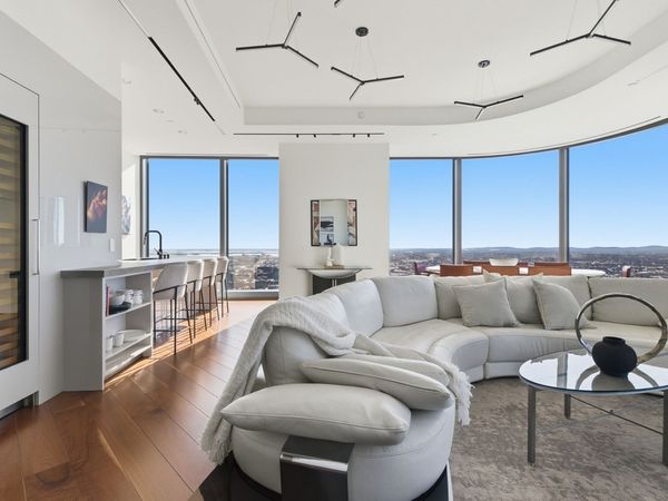 1 Dalton St, Unit 4205, Boston, MA 02115