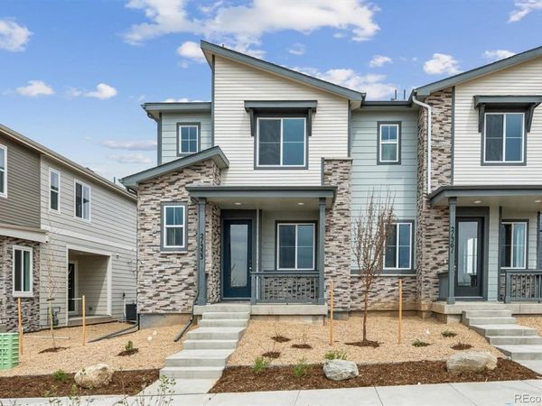 21353 E 67th Avenue, Aurora, CO 80019
