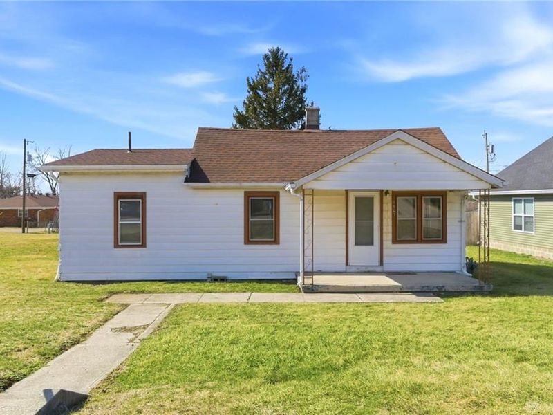 1607 Montgomery Avenue, Fairborn, OH 45324 Photo 1