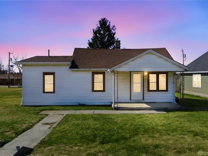 1607 Montgomery Avenue, Fairborn, OH 45324 Photo 2