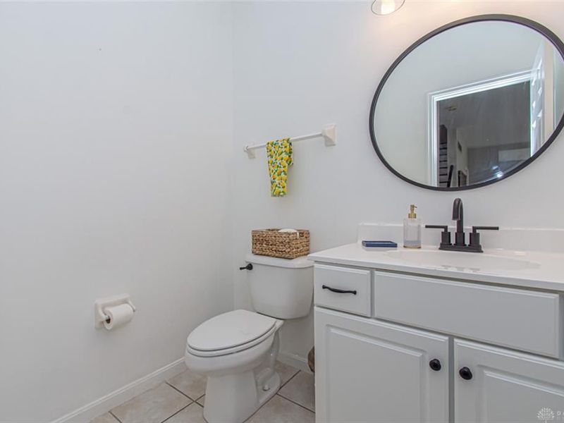 1586 Heritage Lake Drive, Centerville, OH 45458 Photo 22