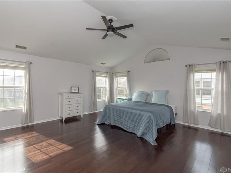 1586 Heritage Lake Drive, Centerville, OH 45458 Photo 24