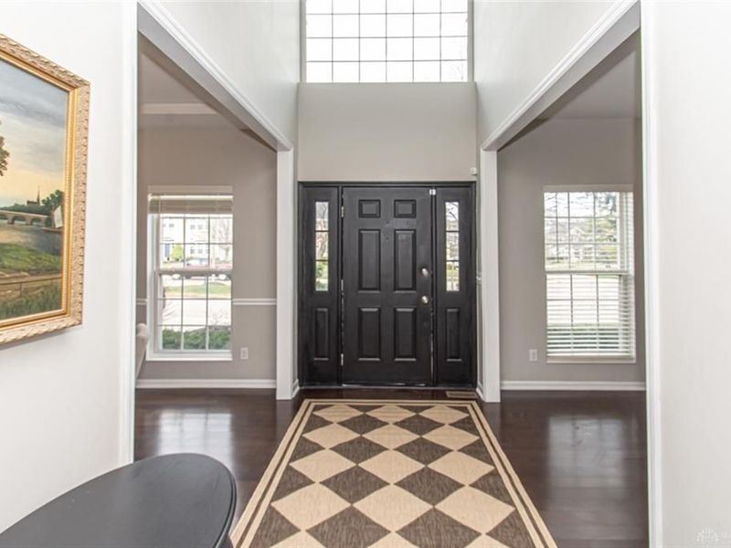 1586 Heritage Lake Drive, Centerville, OH 45458 Photo 4