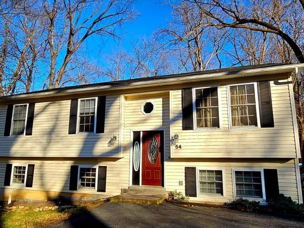 54 MAGNOLIA DRIVE, FRONT ROYAL, VA 22630