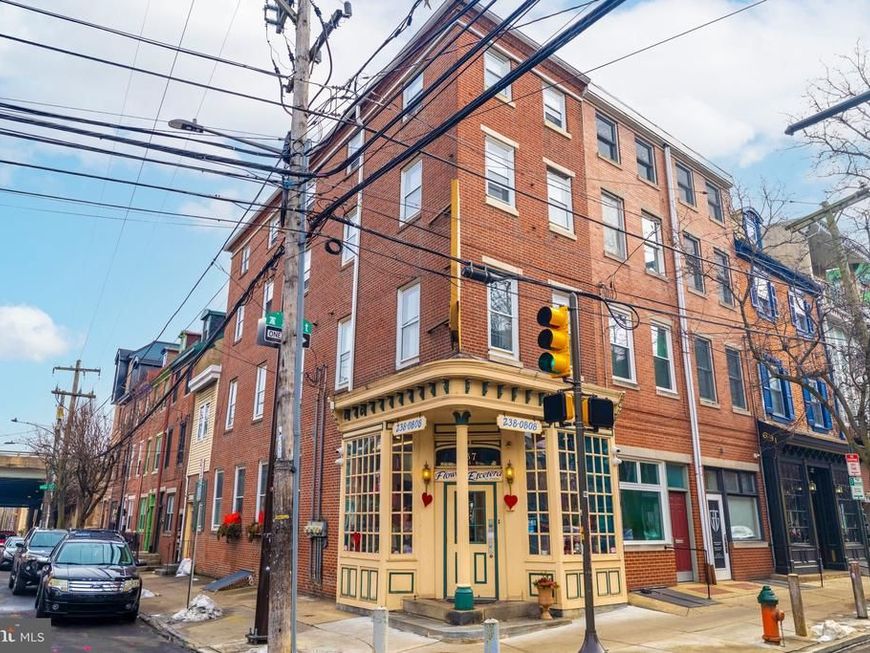 637 N 2nd Street, Philadelphia, PA 19123 Main Photo
