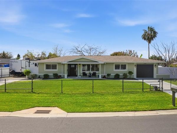 1437 Alwynne DR N, LEHIGH ACRES, FL 33936