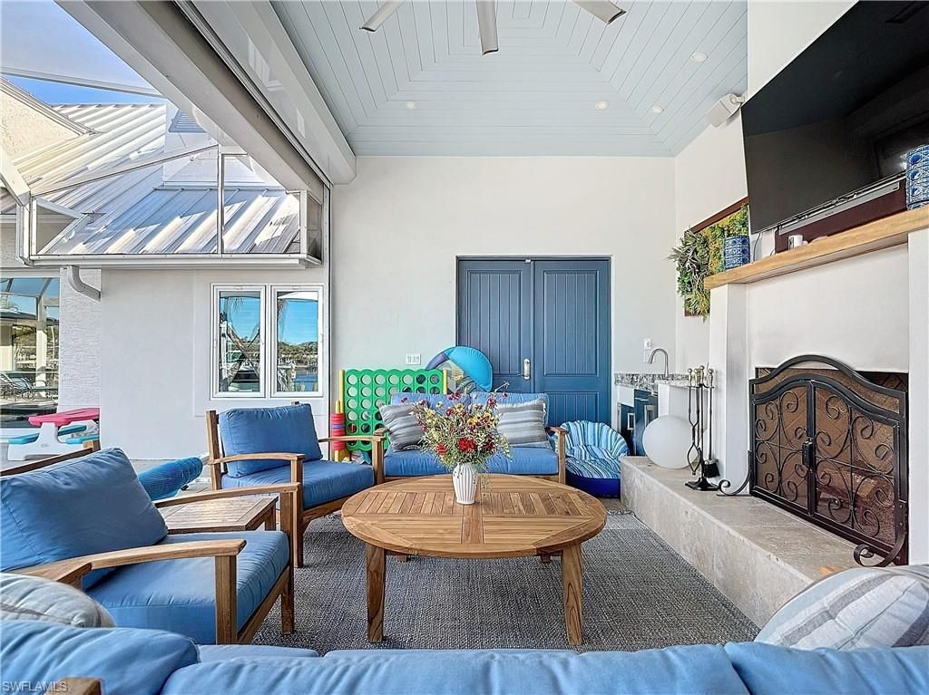 750 Periwinkle Way , Sanibel, FL 33957 Photo