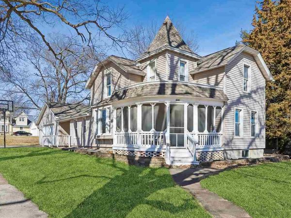 608 Chatham Street, Williamsburg, IA 52361