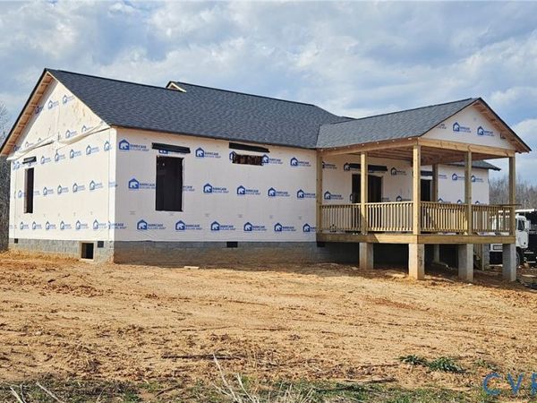 2078 EAST COURTHOUSE Road, Blackstone, VA 23824