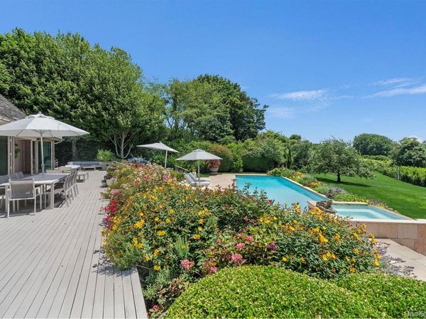 316 Deerfield Road , Water Mill, NY 11976