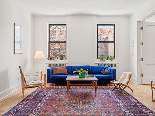 385 Argyle Road , Unit 2G, Brooklyn, NY 11218