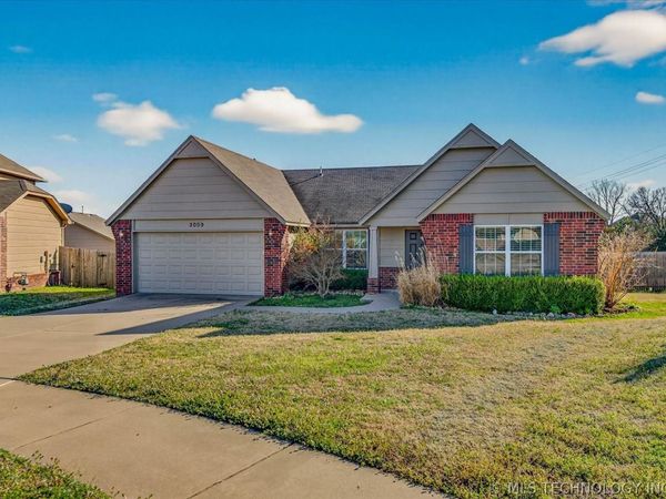 3009 Bryce Circle , Bartlesville, OK 74006