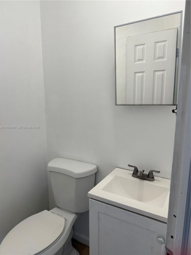 2530 NW 82 St, Unit 1, Miami, FL 33147 Photo