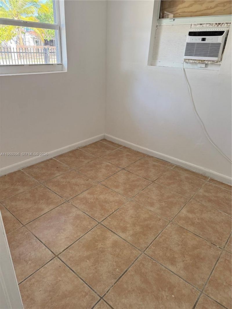 2530 NW 82 St, Unit 1, Miami, FL 33147 Photo