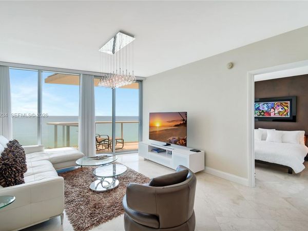 17001 Collins Ave , Unit 2006, Sunny Isles Beach, FL 33160