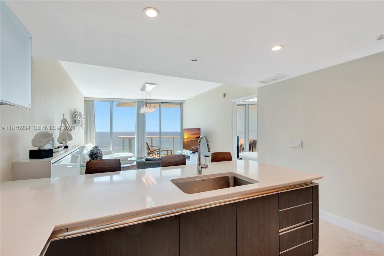 17001 Collins Ave , Unit 2006, Sunny Isles Beach, FL 33160 Photo