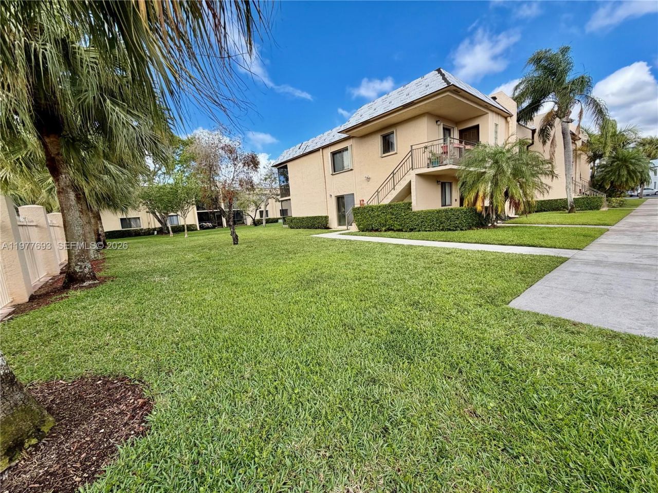 16481 Blatt Blvd, Unit 102, Weston, FL 33326 Photo