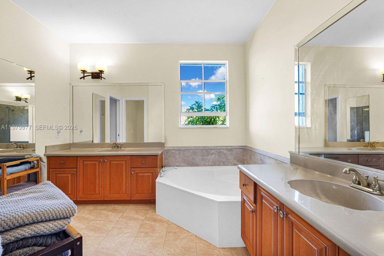 9491 NW 45th St , Doral, FL 33178 Photo