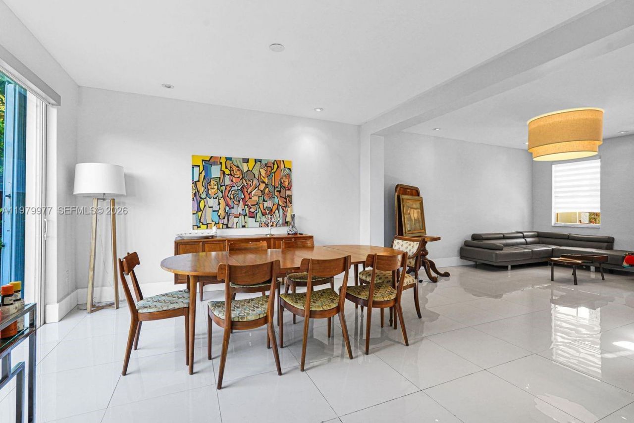 9491 NW 45th St , Doral, FL 33178 Photo